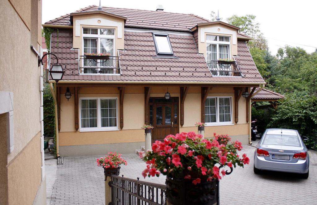 Levay Villa Hotel Miszkolc Zewnętrze zdjęcie