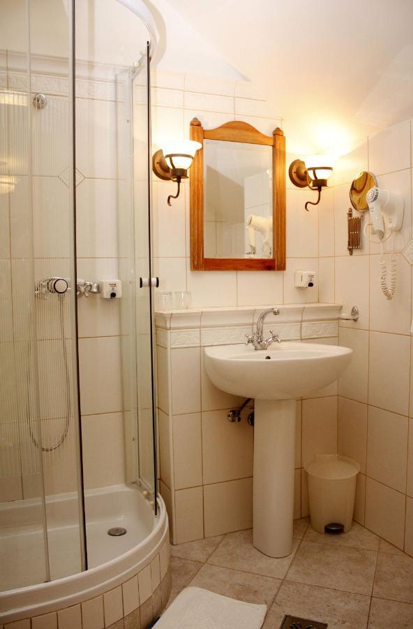 Levay Villa Hotel Miszkolc Pokój zdjęcie