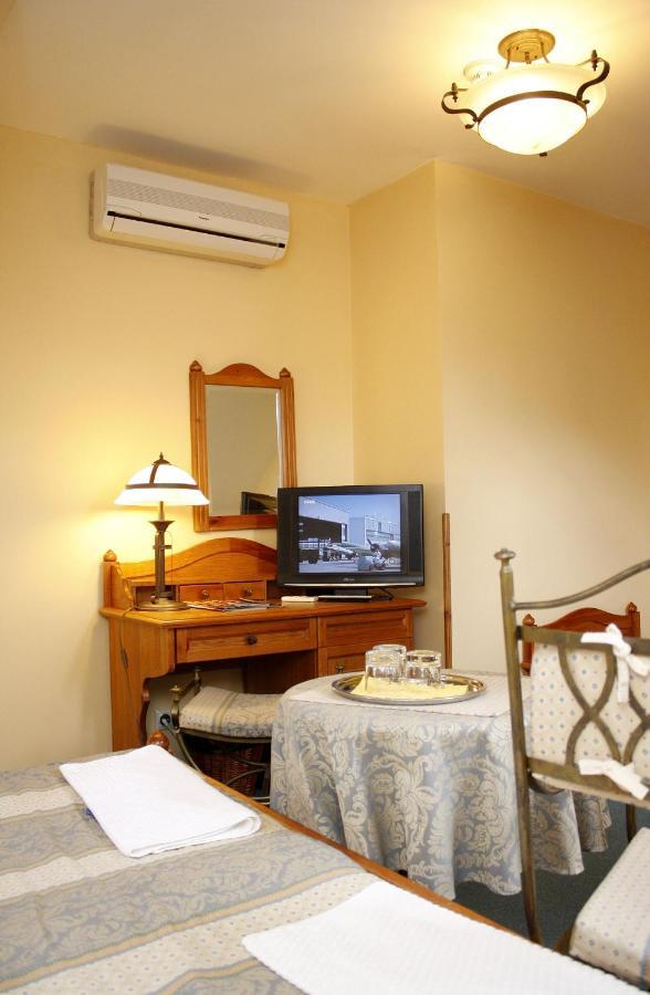 Levay Villa Hotel Miszkolc Pokój zdjęcie
